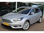 Ford Focus Wagon 1.0 125PK Titanium Uiterst nette wagen ! Trekhaak, Pdc, Navigatie, Cuise Controle,