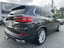 BMW X5 XDrive45e Executive | Automaat | Luchtvering | Elek Trekhaak | LEder | LED | LMV | 360* Camera | Dealer onderhouden |1e Eig