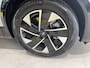 Opel Grandland Electric Business Edition 73 kWh elektrisch glazen panorama-dak | audio installatie premium | warmtepomp