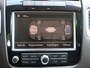 Volkswagen Touareg 3.0 TSI Hybrid Highline Navi / Luchtvering / Camera  /Leder / Pdc / Elekramen / Volledig onderhouden / Keurige auto / Nieuwe Apk /