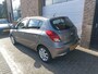 Hyundai i20 1.2i i-Deal Airco/Cruise NL-Auto APK 9-2027