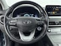 Hyundai Kona Electric EV FASHION 64 kWh <| DODEHOEK DETECTIE | PDC | 3 FASE | WARMTEPOMP | CAMERA | CLIMA | CRUISE ADAPT. | NAVI | PRIVACY GLASS | DAKRAILING | APPLE CAR PLAY & ANDROID AUTO |