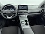 Hyundai Kona Electric EV FASHION 64 kWh <| DODEHOEK DETECTIE | PDC | 3 FASE | WARMTEPOMP | CAMERA | CLIMA | CRUISE ADAPT. | NAVI | PRIVACY GLASS | DAKRAILING | APPLE CAR PLAY & ANDROID AUTO |