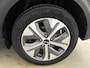 Kia Niro EV e-Niro DYNAMICPLUSLINE 64 kWh <| WLTP 481 KM! GROTE BATTERIJ | 3 FASE | CAMERA | APPLE CARPLAY & ANDROID AUTO | 1e EIGENAAR | ORIGINELE NEDERLANDSE AUTO | NAVI | CLIMA | CRUISE ADAPT. | OPEN DAK | STUUR- & STOELVERWARMING | HALF LEDER | 17'' LM VELGEN | PRIVACY GLASS |