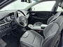 Kia Niro EV e-Niro DYNAMICPLUSLINE 64 kWh <| WLTP 481 KM! GROTE BATTERIJ | 3 FASE | CAMERA | APPLE CARPLAY & ANDROID AUTO | 1e EIGENAAR | ORIGINELE NEDERLANDSE AUTO | NAVI | CLIMA | CRUISE ADAPT. | OPEN DAK | STUUR- & STOELVERWARMING | HALF LEDER | 17'' LM VELGEN | PRIVACY GLASS |