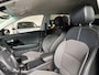 Kia Niro EV e-Niro DynamicLine 64 kWh | Achteruitrijcamera | Navigatie | Climate control |