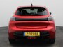Peugeot 208 1.2 PureTech 100 Allure 1e Eigenaar | Parkeersenoren Voor en Achter | Camera | Climate Control | Apple Carplay/Android Auto | Cruise Control