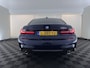 BMW 3-Serie 320e M-Sport-Styling Business Edition Plus (Plug-In) {SoH-88%} (INCL-BTW) Aut. * PANO | LEATHER | FULL-LED | HEATED-SPORTSEATS | NAVI-FULLMAP | KEYLESS | PRIVACY-GLASS | HIFI-SOUND | ECC | PDC | SHIFTPADDLES | DAB | CARPLAY |  CRUISE | 19''ALU*