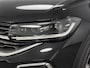Volkswagen T-Cross 1.5 TSI 150pk DSG R-Line Edition · Camera · Apple/Android Car Play · Trekhaak · P-Sensoren · Navigatie · Stoelverwarming · 17'' Inch ·