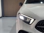 Mercedes-Benz A-klasse 180 Facelift AMG / Full Option / Panorama Dak / Stoel Verwarming / Sport Stoelen / Widescreen / Ect... /