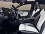 Mercedes-Benz A-klasse 180 Facelift AMG / Full Option / Panorama Dak / Stoel Verwarming / Sport Stoelen / Widescreen / Ect... /