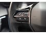 Peugeot e-2008 EV Active 50 kWh [ Navi Apple/Android Camera Half leer Clima ]