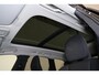 Volvo XC60 T6 Recharge AWD Ultra Dark - Luchtvering - Panorama/schuifdak - IntelliSafe Assist & Surround - 360º Camera - Harman/Kardon audio - Adaptieve LED koplampen - Verwarmde voorstoelen, stuur & achterbank - Parkeersensoren voor & achter - Elektr. bedienb. voorstoelen met geheugen - Head up display - Draadloze tel. lader - Extra getint glas - Inklapbare trekhaak - 20' LMV