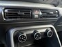Citroën C3 Hybrid 110 pk Plus Automaat VOORRAADVOORDEEL | Apple Carplay / Android Auto | Parkeersensoren | 17 inch Velgen
