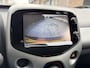 Toyota Aygo 1.0 VVT-i x-play / AC / CAMERA / GR.SCHERM / NAP