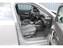 Peugeot 2008 1.2 PureTech 130 Allure Stoelverwarming voor | DAB | Carplay | Navigatie via telefoon | Camera
