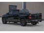 Dodge Ram LIMITED 5.7 V8 HEMI | TOP STAAT | BOM VOL | HUD | LUCHTVERING | STRIPING | BREDE WIELEN | OPEN UITLAAT KLEP | ADAPTIVE | PANO | DC | CREW CAB | DUBBELE CABINE | 5 PERSOONS |