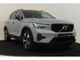 Volvo XC40 B4 (M-HYBRID) PLUS DARK -PANO.DAK|HARMAN/KARDON|CAMERA|POWER-SEATS|VERW.VOORRUIT|PRIVACY.GLAS|TREKHAAK|19"