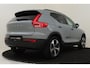 Volvo XC40 B4 (M-HYBRID) PLUS DARK -PANO.DAK|HARMAN/KARDON|CAMERA|POWER-SEATS|VERW.VOORRUIT|PRIVACY.GLAS|TREKHAAK|19"