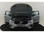 Volvo XC40 B4 (M-HYBRID) PLUS DARK -PANO.DAK|HARMAN/KARDON|CAMERA|POWER-SEATS|VERW.VOORRUIT|PRIVACY.GLAS|TREKHAAK|19"