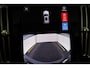 Volvo XC40 B4 (M-HYBRID) PLUS DARK -PANO.DAK|HARMAN/KARDON|CAMERA|POWER-SEATS|VERW.VOORRUIT|PRIVACY.GLAS|TREKHAAK|19"