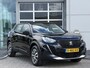 Peugeot e-2008 EV Active 50 kWh SOH 93% I Navigatie I Hoge instap I Lichtmetalen wielen I