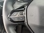 Peugeot e-2008 EV Active 50 kWh SOH 93% I Navigatie I Hoge instap I Lichtmetalen wielen I