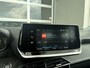 Peugeot e-2008 EV Active 50 kWh SOH 93% I Navigatie I Hoge instap I Lichtmetalen wielen I