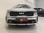 Kia Sorento 1.6 T-GDI Plug-in Hybrid 4WD ExecutiveLine 46DKM/PANO/VOL-LEER/360CAMERA/BOSE/LED/SOH 98%/ACC/DRIVE MODE/VIRTUAL/SFEER/KEYLESS/NIVEAUREGELING/19"/PRIVACY/STAHLGRAU-METALLIC/NET OH BEURT GEHAD BIJ KIA DEALER/FABRIEKS-GARANTIE T/M 2030