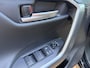 Toyota RAV4 2.5 Hybrid First Edition APPLE CARPL./ANDROID AUTO | DODEHOEK DETECTIE | CAMERA | LED KOPLAMPEN | NAVIGATIE | KEYLESS ENTRY/GO | PARKEREN SENSOREN | STUURVERWARMING | STOELVERWARMING | VOORRUIT VERWARMING |