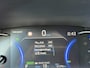 Toyota RAV4 2.5 Hybrid First Edition APPLE CARPL./ANDROID AUTO | DODEHOEK DETECTIE | CAMERA | LED KOPLAMPEN | NAVIGATIE | KEYLESS ENTRY/GO | PARKEREN SENSOREN | STUURVERWARMING | STOELVERWARMING | VOORRUIT VERWARMING |