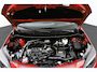 Toyota Yaris Cross 1.5 Hybrid Executive | Leder-Stoffen bekleding | Trekhaak | Stoelverwarming | Parkeersensoren |