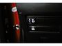Toyota Yaris Cross 1.5 Hybrid Executive | Leder-Stoffen bekleding | Trekhaak | Stoelverwarming | Parkeersensoren |
