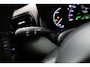 Toyota Yaris Cross 1.5 Hybrid Executive | Leder-Stoffen bekleding | Trekhaak | Stoelverwarming | Parkeersensoren |