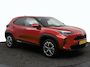 Toyota Yaris Cross 1.5 Hybrid Executive | Leder-Stoffen bekleding | Trekhaak | Stoelverwarming | Parkeersensoren |