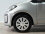 Volkswagen Up! 1.0 60pk Airco Navigatie 231 WM