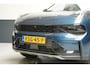 Lynk & Co 01 1.5 | Zwart optiek | 360 camera | Panoramadak | Navigatie | Memory | Apple CarPlay