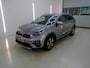 Kia Niro Hybrid 1.6 GDi DynamicPlusLine+Leder+breed-Navigatie+camera+stoel&stuur-verw+ = DECEMBER 2021