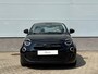 Fiat 500 1.0 Hybrid La Prima | Camera | Cruise Control | Navigatie | Panorama dak | Parkeersensoren | Apple Carplay / Android Auto