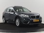 BMW X1 sDrive20i Centennial High Executive | Pano.Dak | Trekhaak | Stoelverwarming | Head-Up |