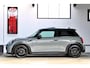 MINI Cooper 3-Deurs 1.5 Camden Edition | Panoramadak | Stuurwielverwarming | Keyless | LED | NL geleverd