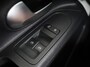 Volkswagen Up! 1.0 65 pk | Navigatie via App | Parkeersensoren achter | Cruise control | Achteruitrijcamera | Airco |