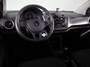 Volkswagen Up! 1.0 65 pk | Navigatie via App | Parkeersensoren achter | Cruise control | Achteruitrijcamera | Airco |