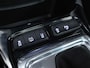 Opel Crossland X 1.2 Turbo Ultimate Sport (PANORAMADAK,APPLE CARPLAY,NAVI,STOEL/STUUR VERWARMING,GETINT,SPORTSTOELEN,LM VELGEN)