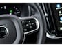 Volvo XC90 2.0 T8 Plug-in hybrid AWD Ultra Dark Exec. Ed. | Trekhaak | Luchtvering | Gelaagd Glas | Bowers & Wilkins | Massage & Ventilatie Stoelen | Schuif-/ kanteldak |