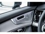 Volvo XC90 2.0 T8 Plug-in hybrid AWD Ultra Bright Executive Edition | Trekhaak | Luchtvering | Gelaagd Glas | Bowers & Wilkins | Massage & Ventilatie Stoelen | Schuif-/ Kanteldak |