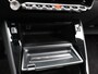 Peugeot 208 1.2 PureTech Allure Pack | Stoelverwarming | Camera | Parkeersensoren | Navigatie | Cruise Control | Apple Carplay/Android Auto | 16" Lichtmetalen Velgen