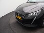 Peugeot 208 1.2 PureTech Allure Pack | Stoelverwarming | Camera | Parkeersensoren | Navigatie | Cruise Control | Apple Carplay/Android Auto | 16" Lichtmetalen Velgen