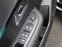 Peugeot 208 1.2 PureTech Allure Pack | Stoelverwarming | Camera | Parkeersensoren | Navigatie | Cruise Control | Apple Carplay/Android Auto | 16" Lichtmetalen Velgen