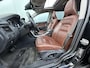 Volvo XC70 2.0 D4 181pk AUTOM. FWD Inscription Edition OPENDAK I 19"LMV I ORG.NL + NAP I TREKHAAK (1800 KG)